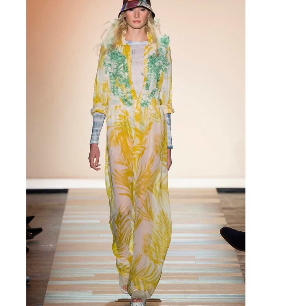 BCBG MAX AZRIA MAXI DRESS PALM PRINT